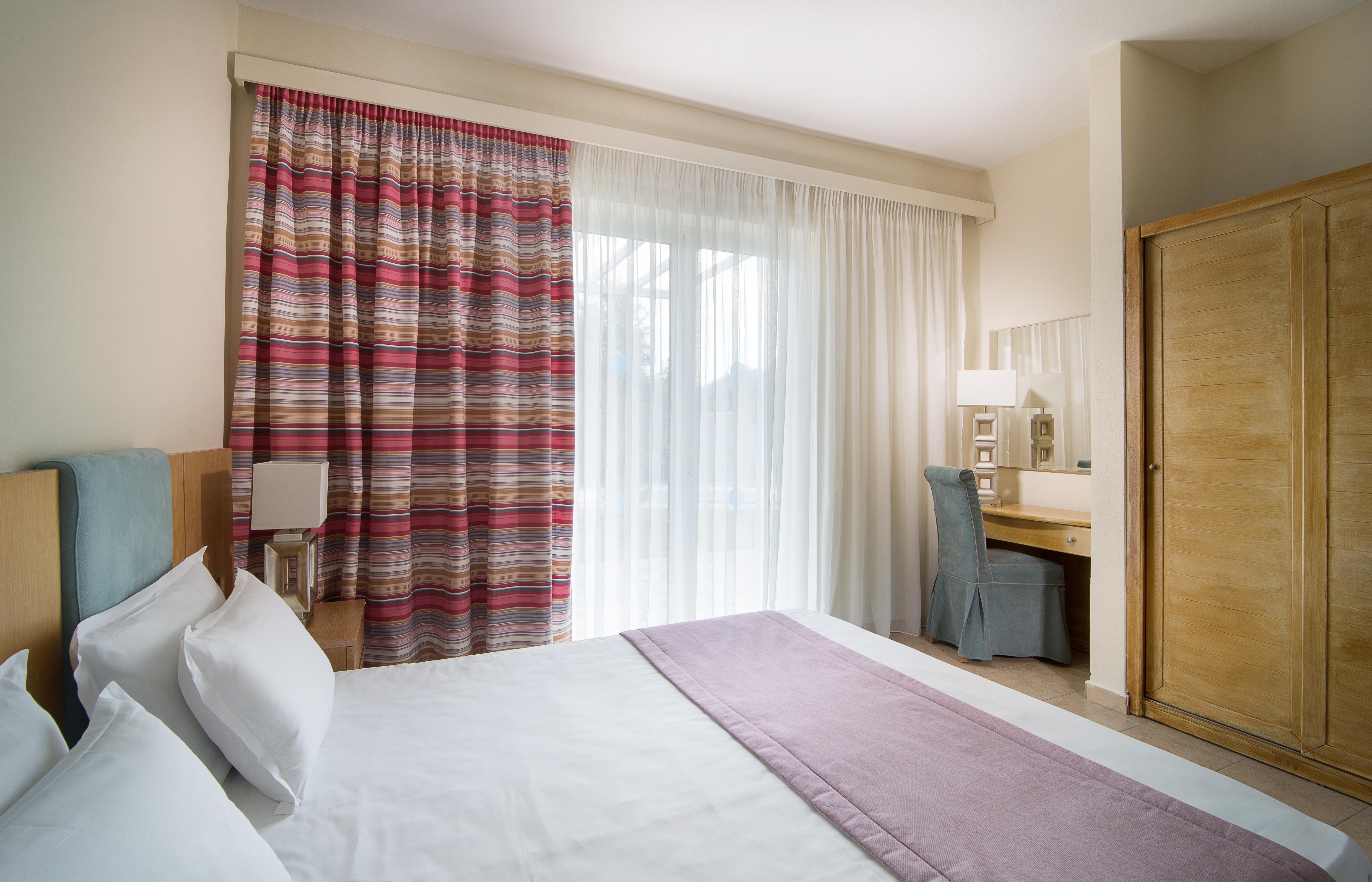 קריופיגי Alkion Hotel מראה חיצוני תמונה