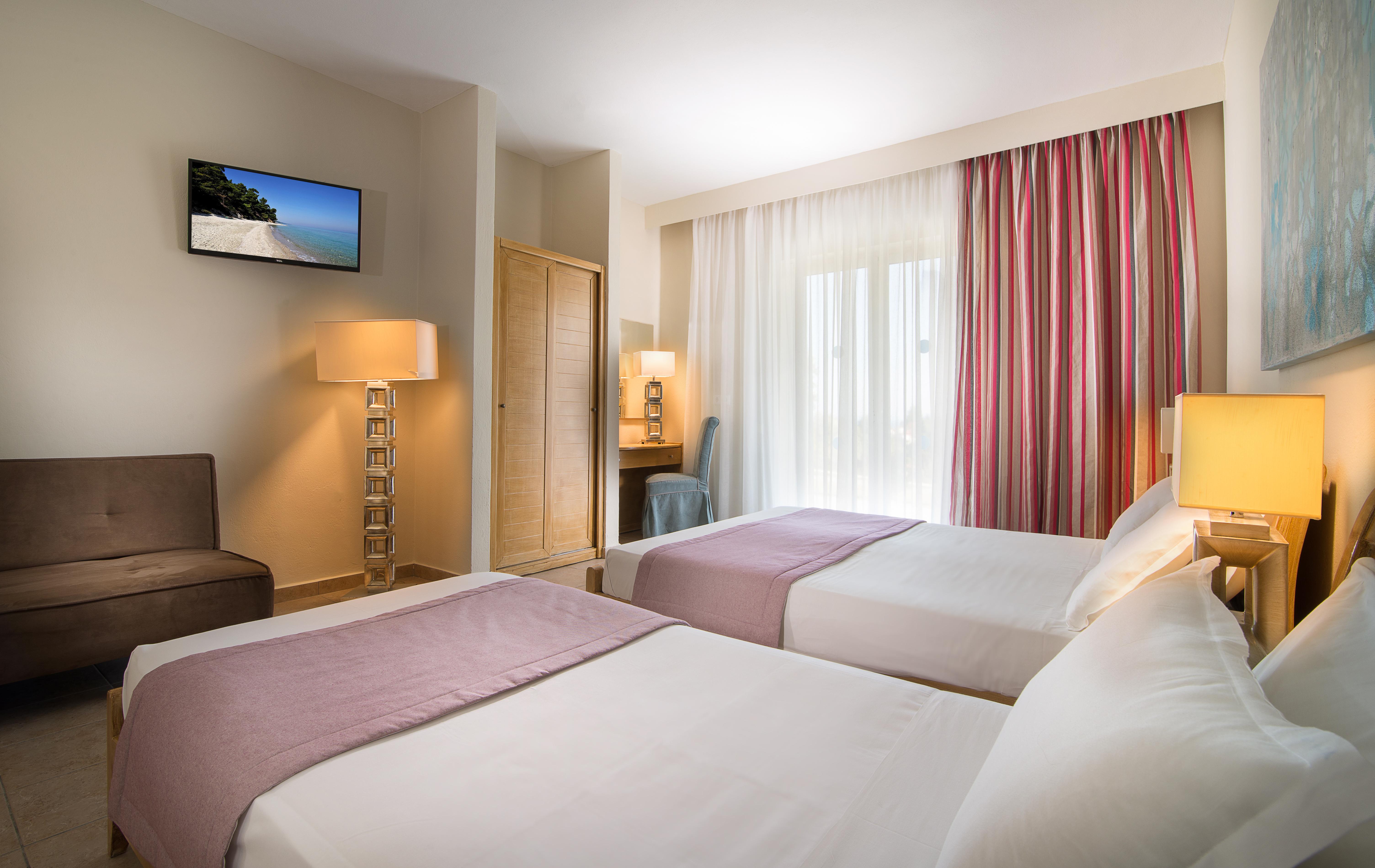 קריופיגי Alkion Hotel מראה חיצוני תמונה