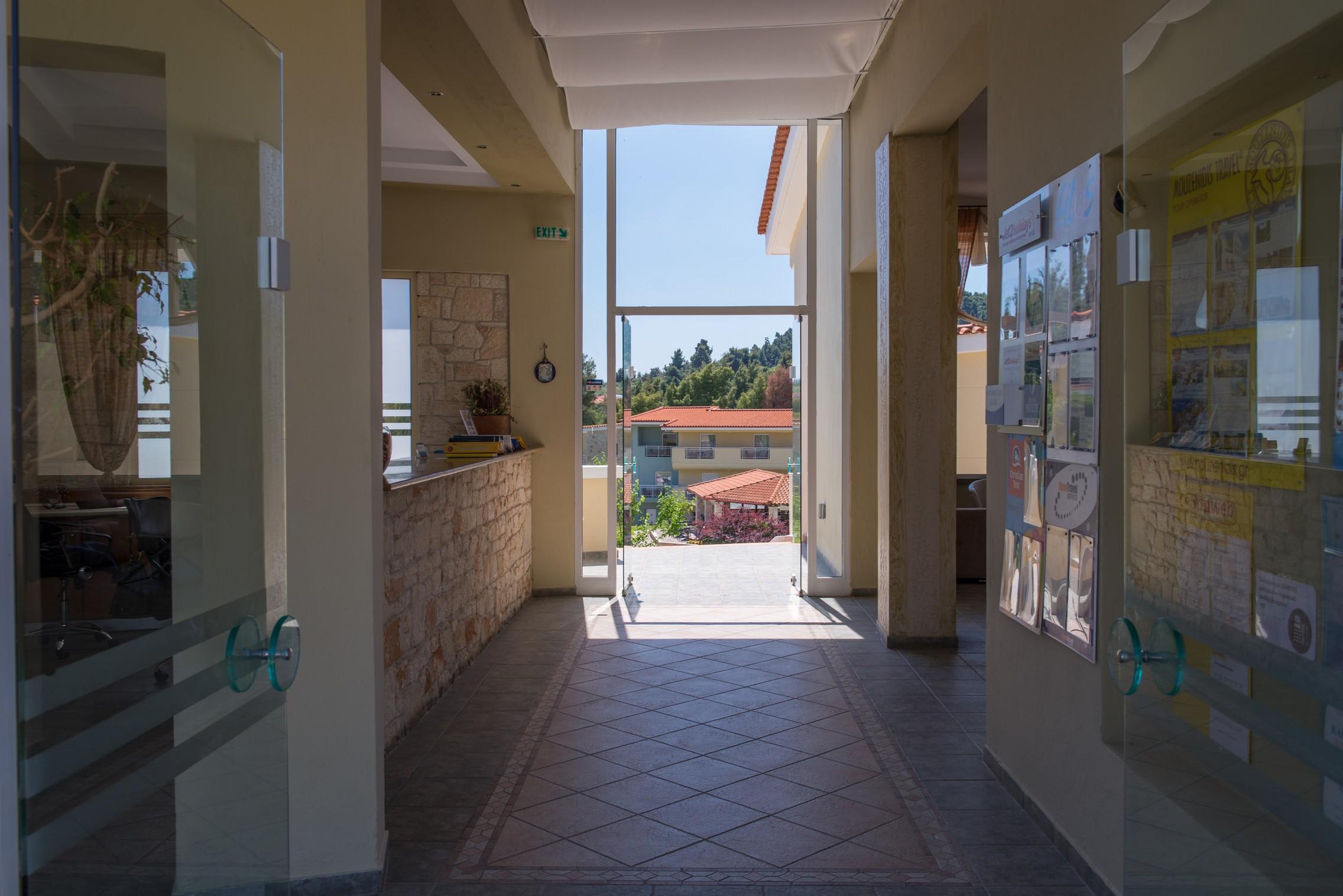 קריופיגי Alkion Hotel מראה חיצוני תמונה