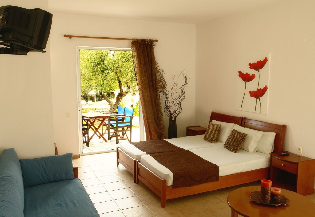 קריופיגי Alkion Hotel מראה חיצוני תמונה
